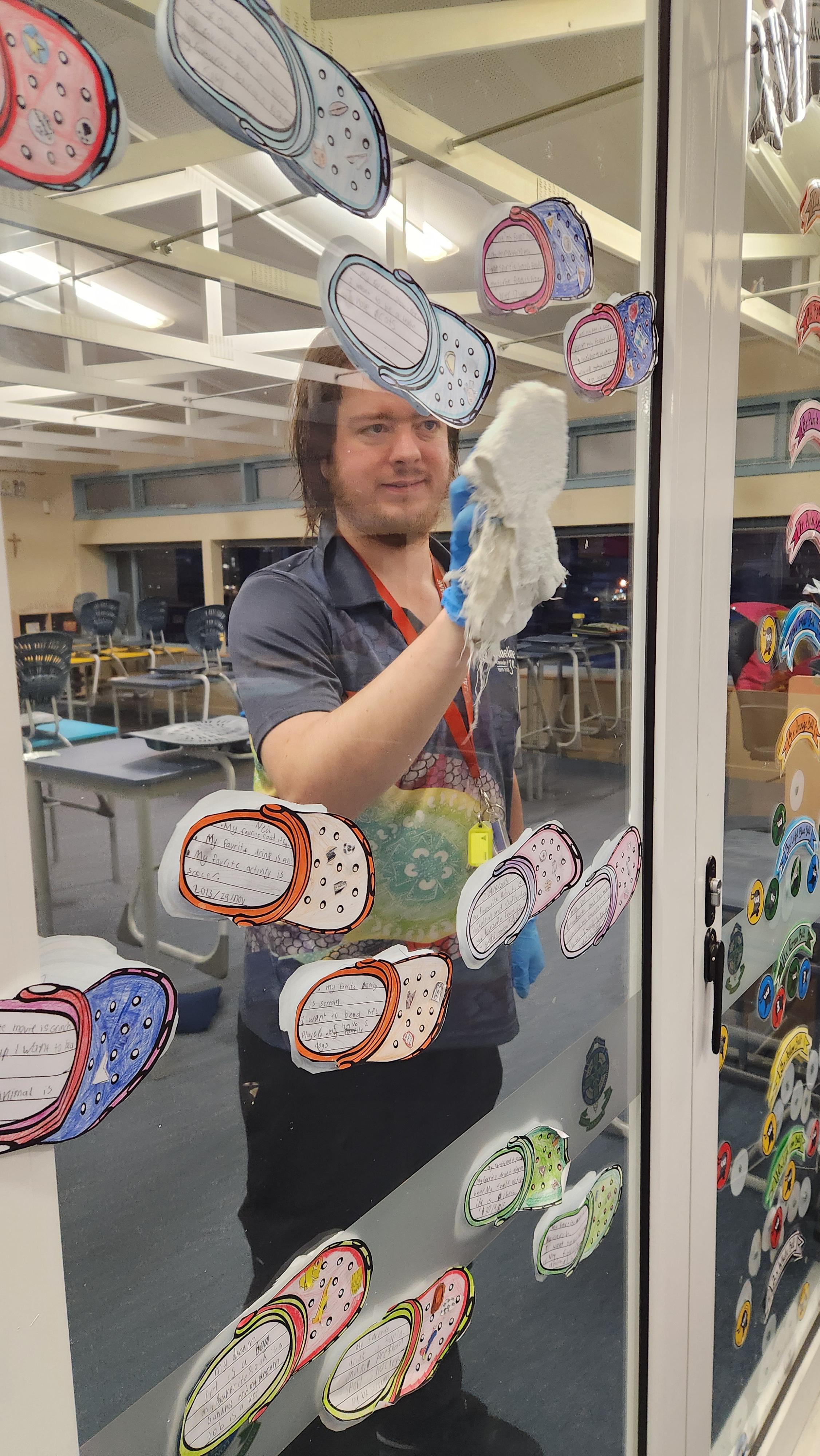 School Cleaning Service service